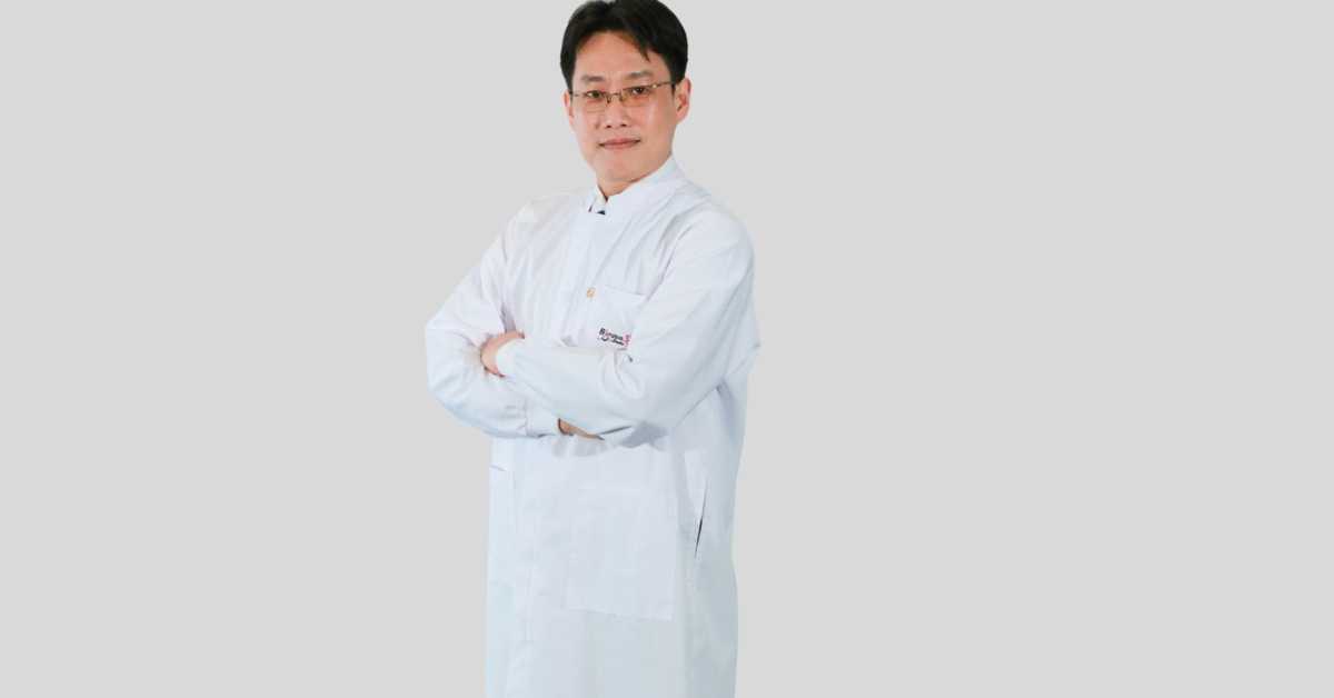 Dr. Palawat Laoharungpisit