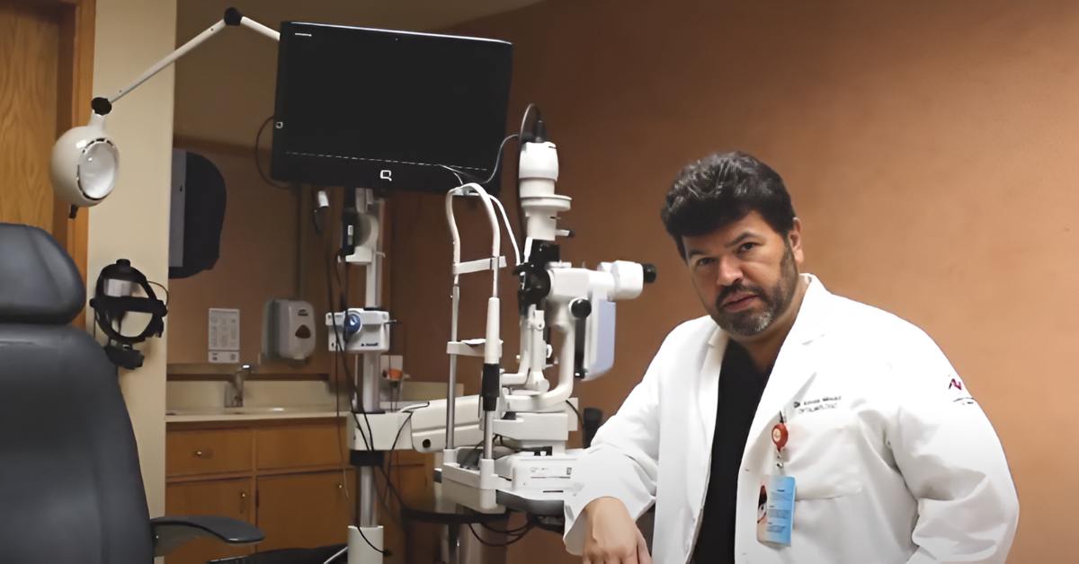 Mexican Eye Surgeon – Dr. Antonio Mendez in Tijuana