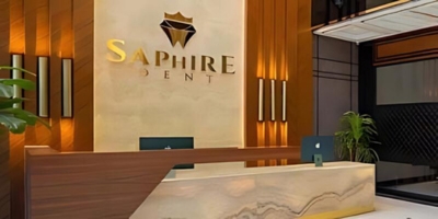 SaphireDent Clinic reception area